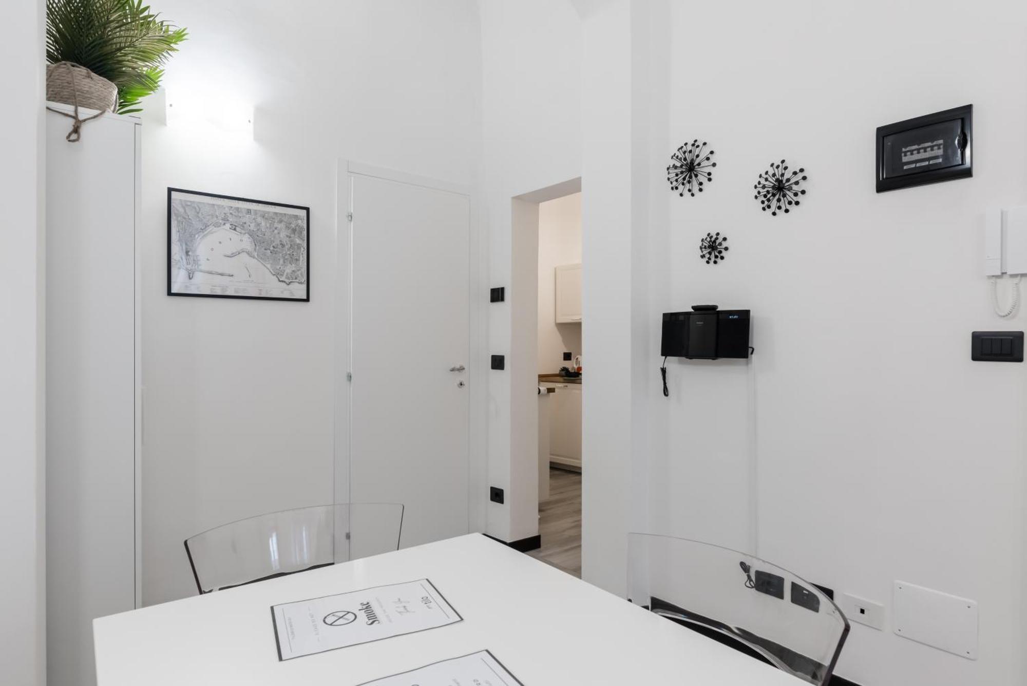 Acquario 5 Minuti, 1Br , Free A-C, Wifi & Netflix "City Center" By Tilo Genua Buitenkant foto